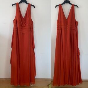 Azazie Elegant Orange Sleeveless Bridesmaid Dress Size 26 - Flawed